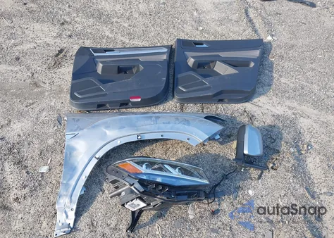 2021 Volkswagen Atlas Cross Sport 2.0T Se W/Technology z USA, uszkodzony, nr VIN 1V2WC2CA8MC241583